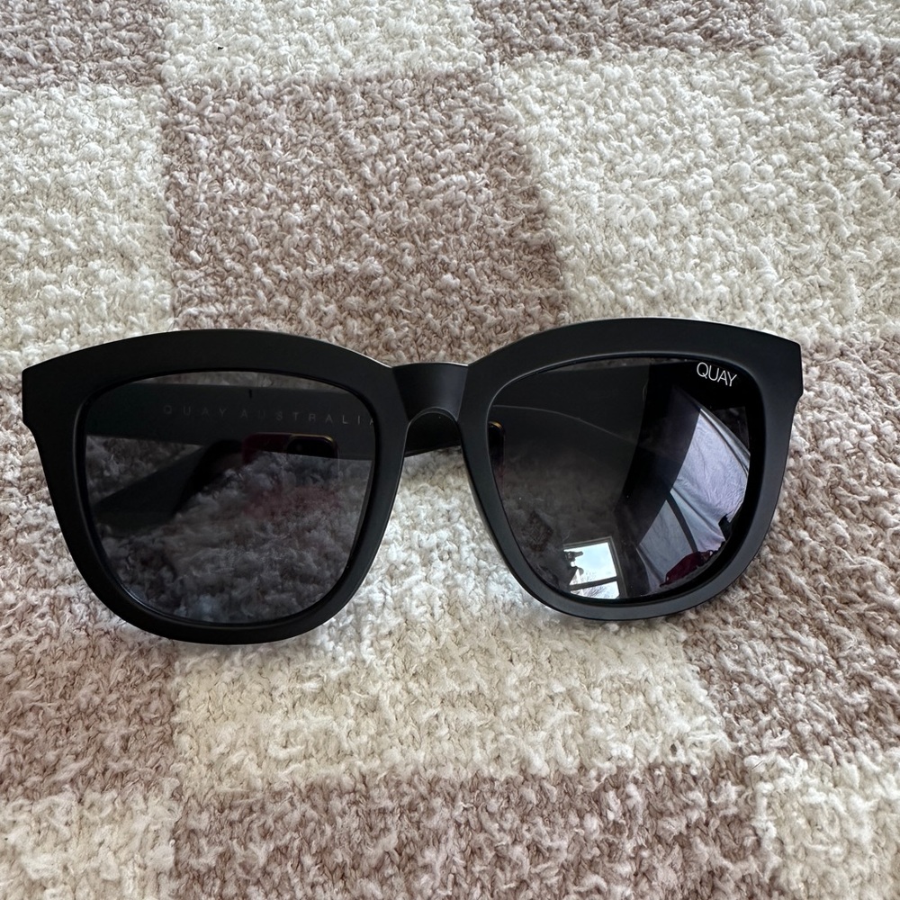 Quay Australia “Zeus” sunglasses